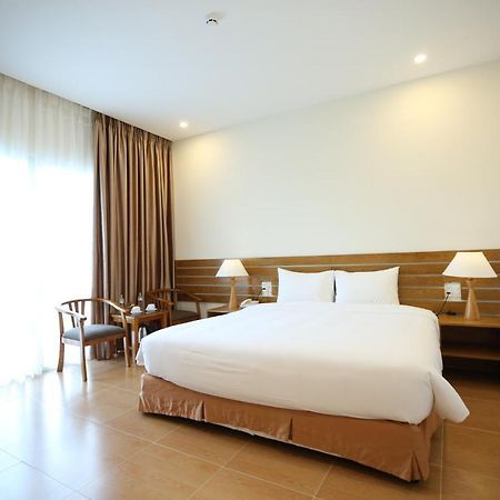 Calisun Hotel Дуонг-Донг Экстерьер фото